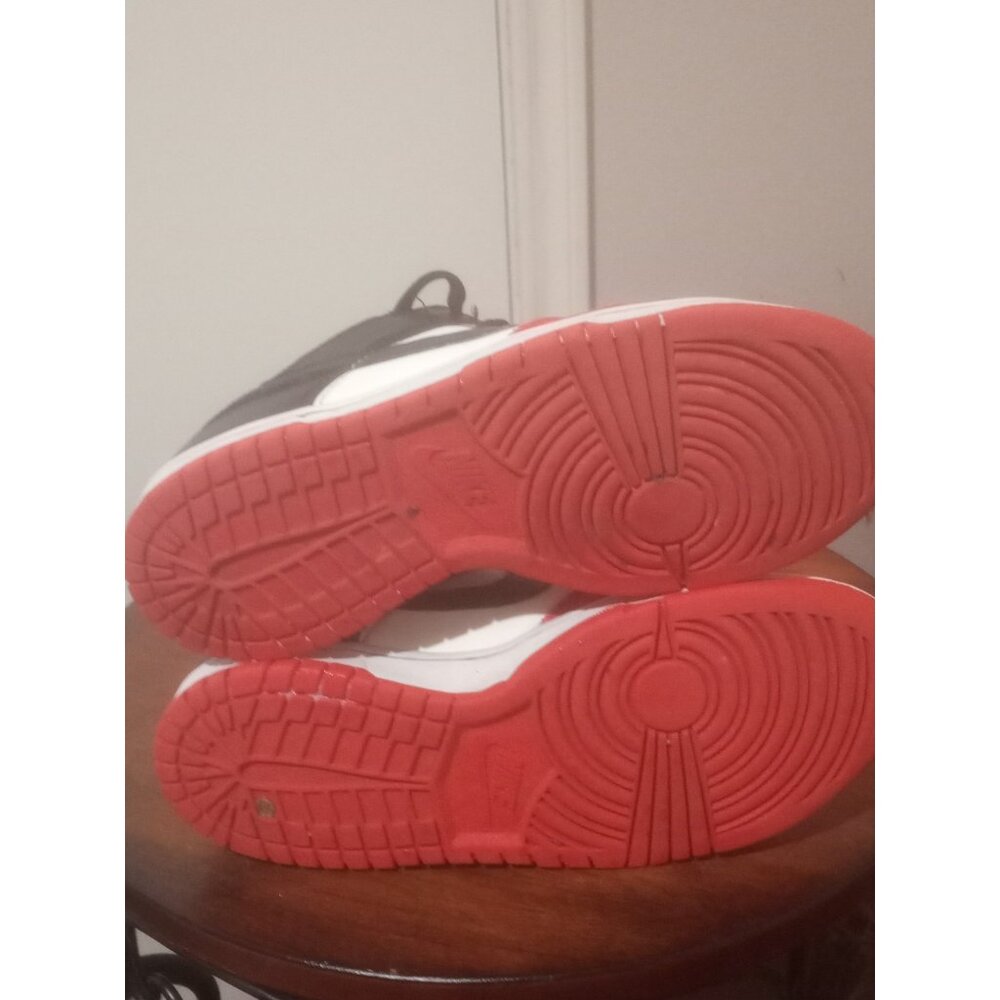 Size 5Y - Nike Dunk Low EMB x NBA 75th Anniversary - Bulls 2021 GS DO6288-100 - Picture 3 of 14